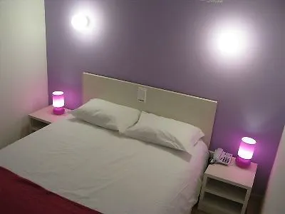 Made Hotel 2*